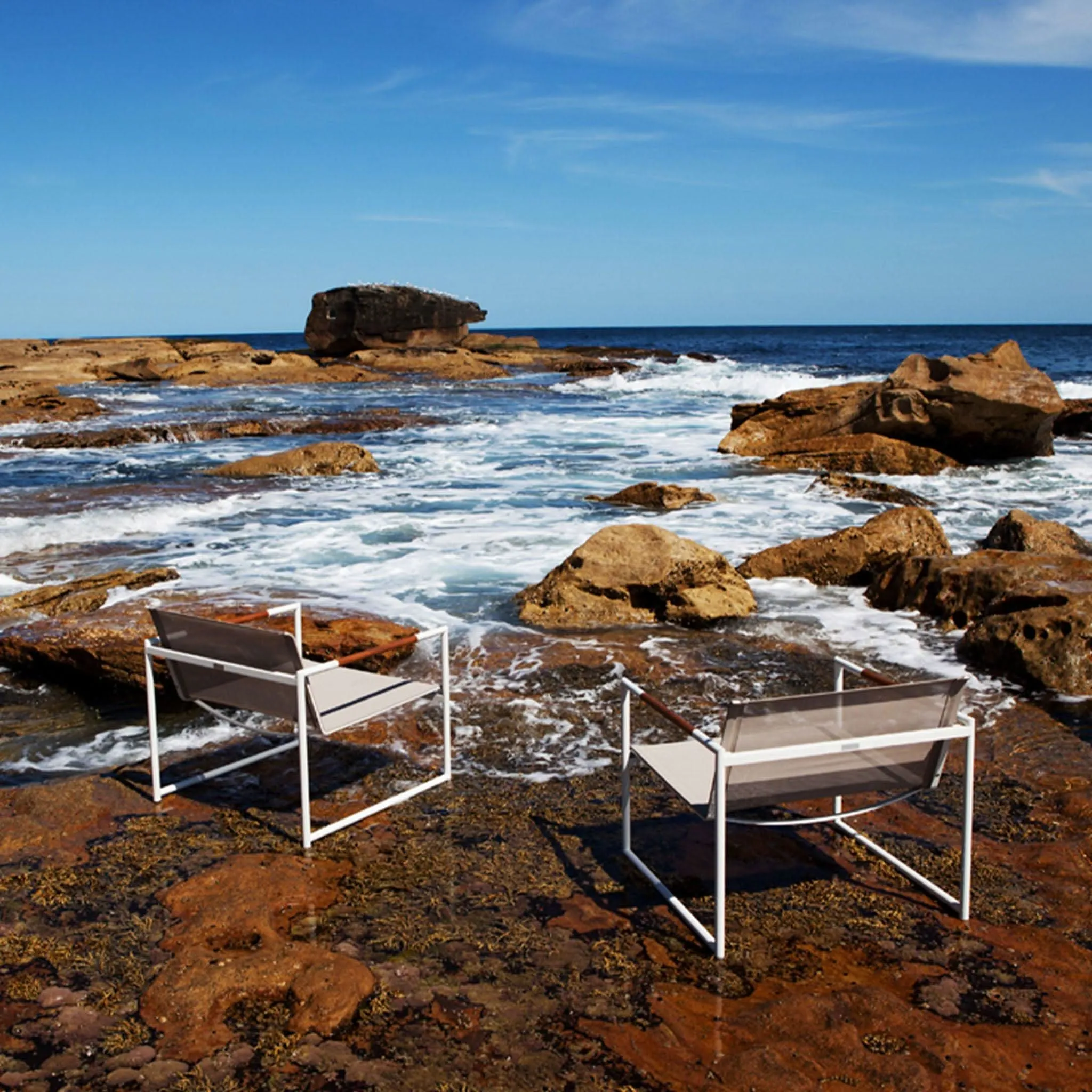 Breeze Lounge Chair