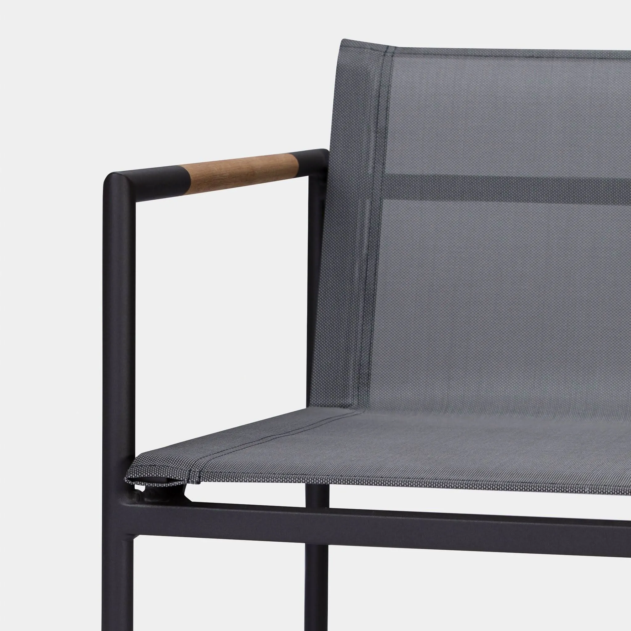 Breeze Lounge Chair