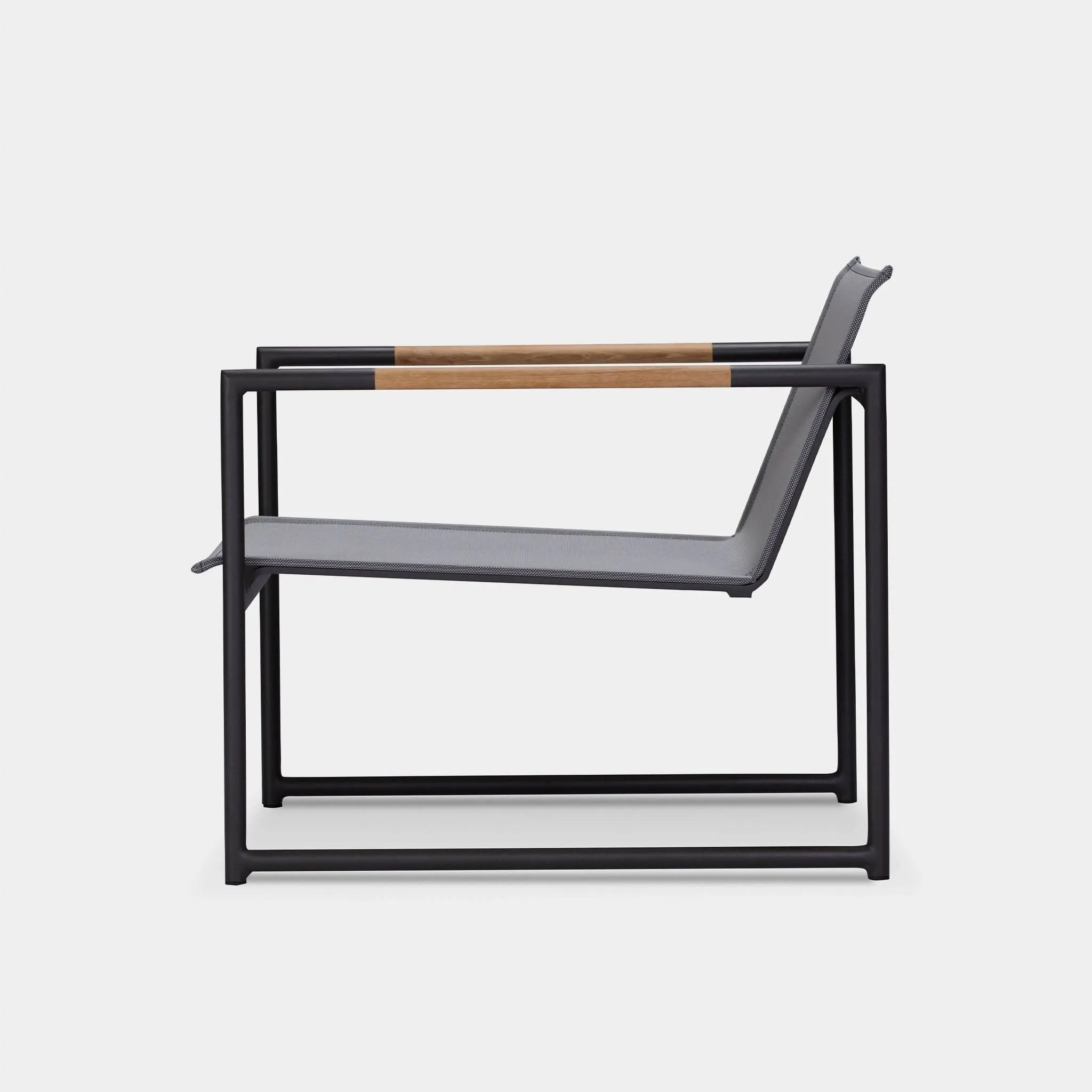 Breeze Lounge Chair