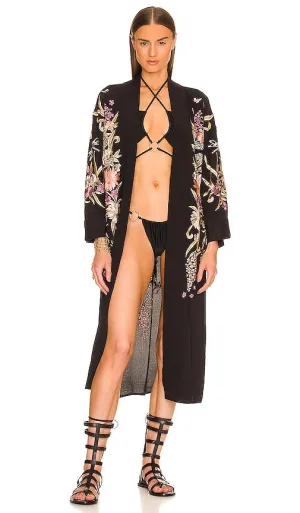 DUNDAS x REVOLVE Nash Embroidered Kimono in Black