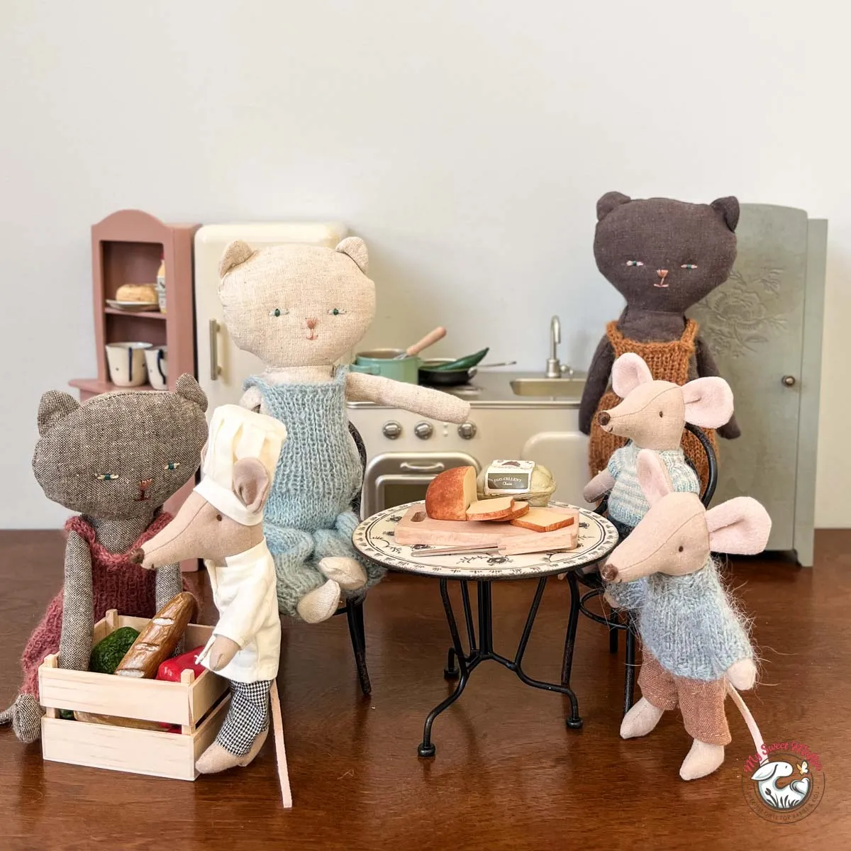 Maileg Chatons Kitten in Knitted Overall, Nature