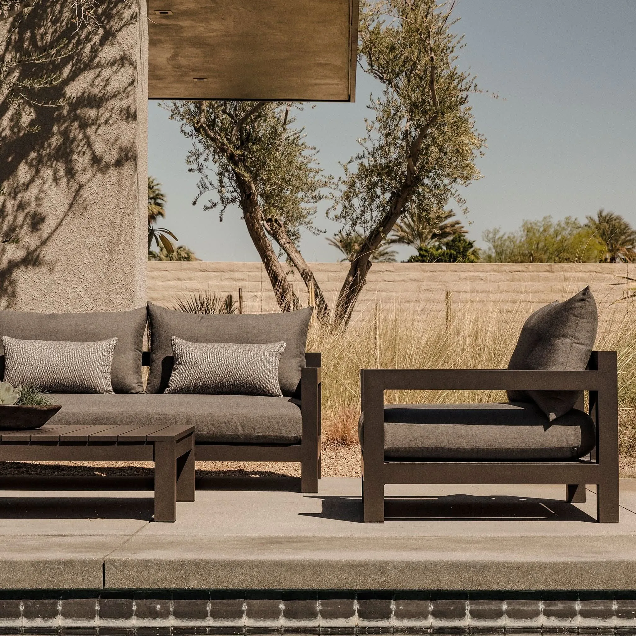 Pacific Aluminum 3 Seat Sofa