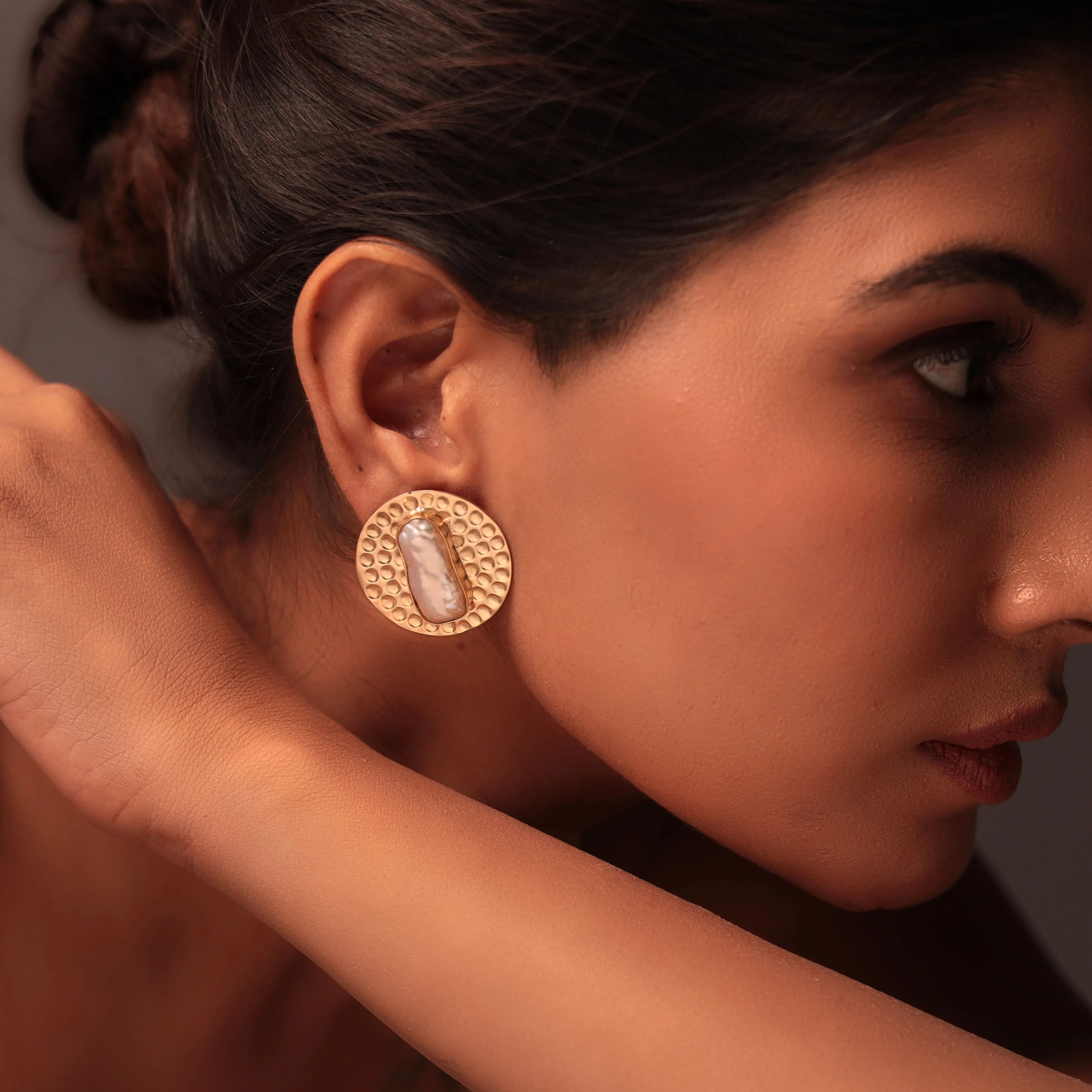 Pearlescent Hammered Stud Earrings (Matte)